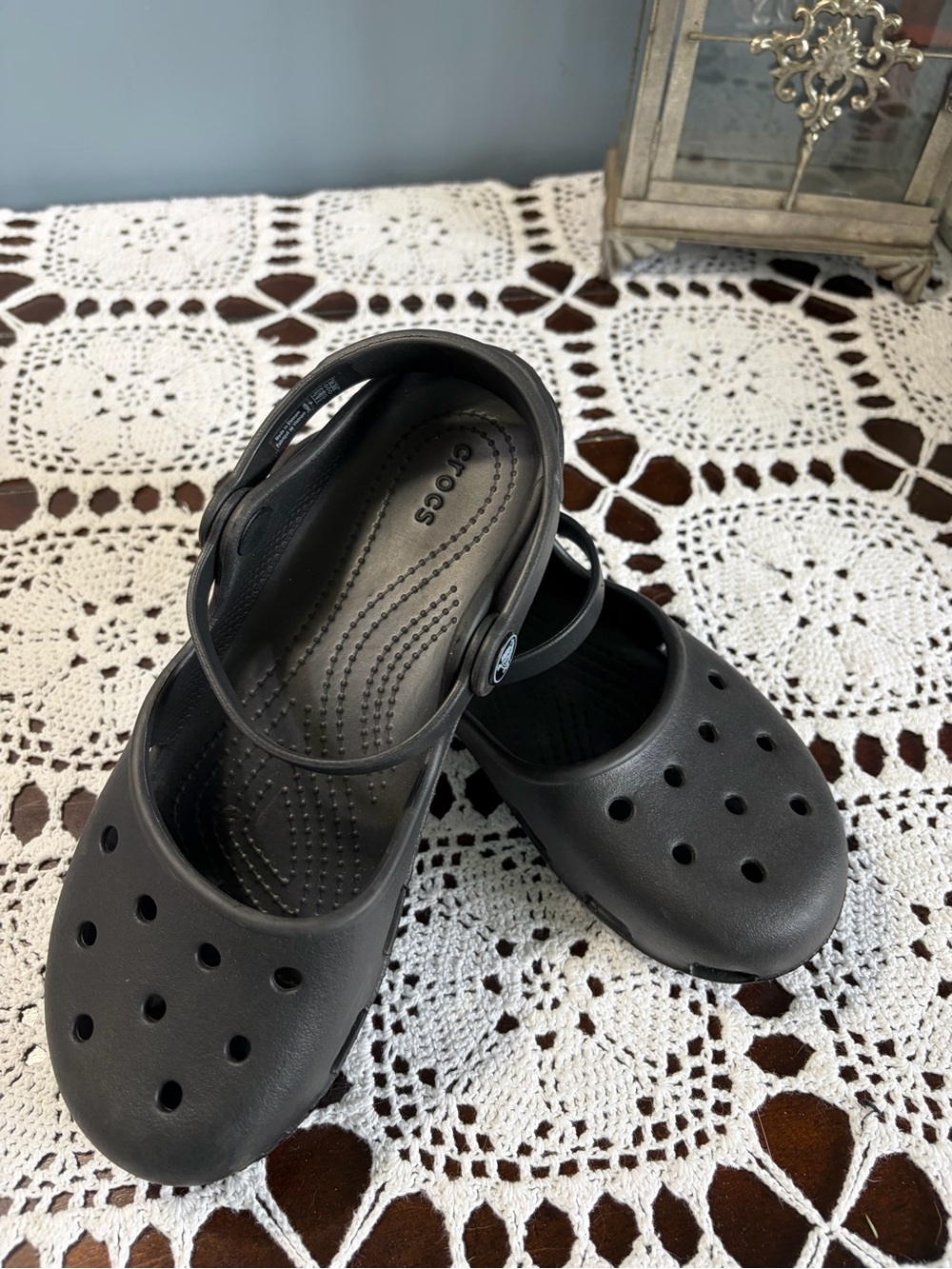 CROCS Karin Clog Women’s Black Mary Jane Double Strap Shoes